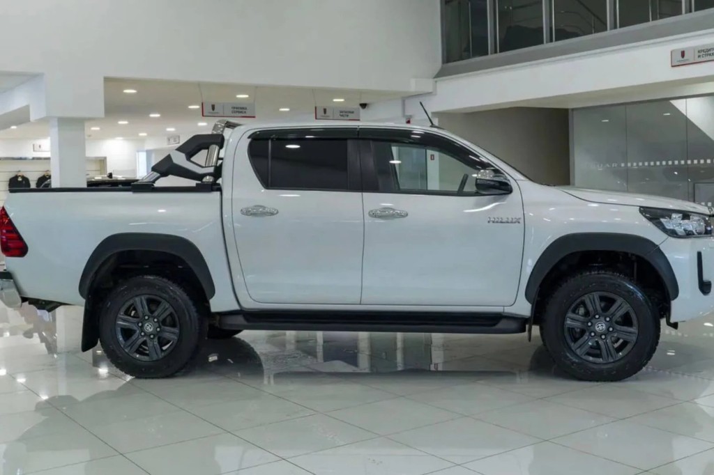 Toyota Hilux double cabine 4×4